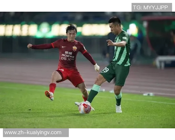 虎扑足球话题区热议:解析中超联赛新赛季球队表现与战术变化